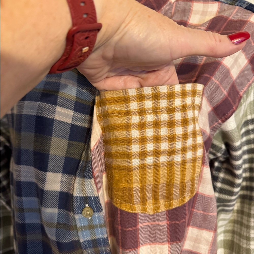 AMERICAN EAGLE Multicolor Plaid Shirt FALL/WINTER   XSMALL  #G - Picture 3 of 7